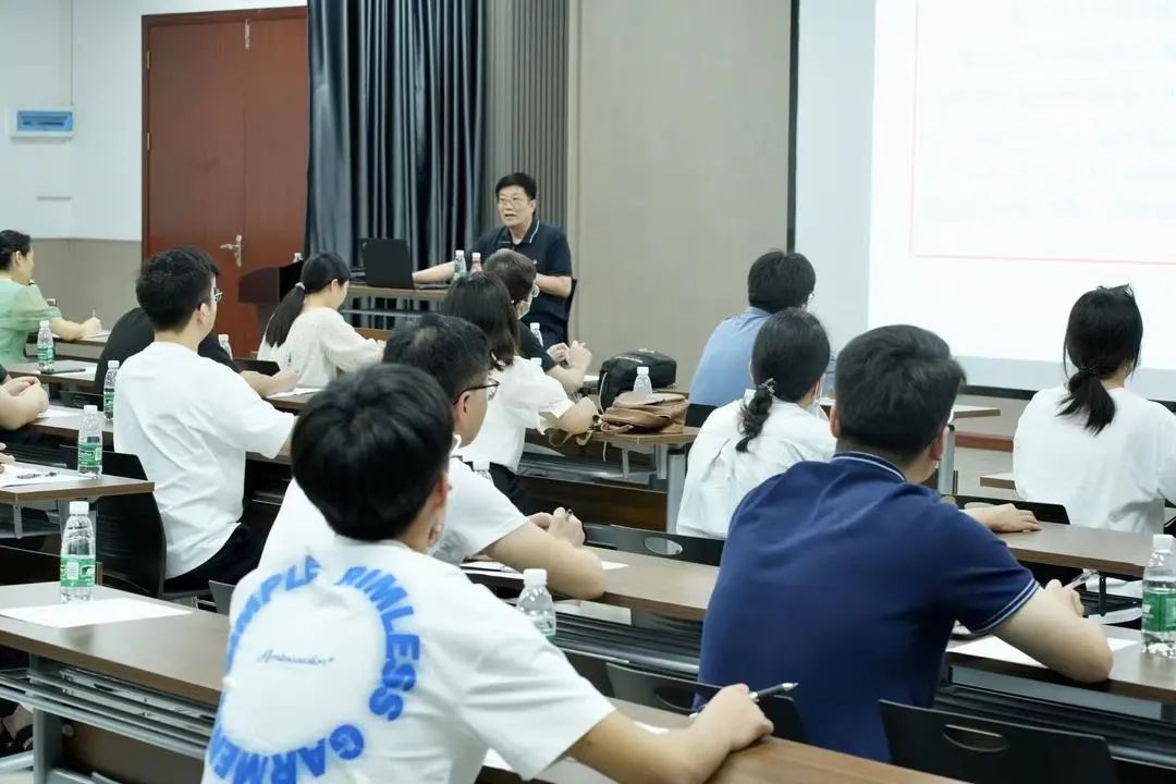 &ldquo;测量不确定度评定与表示&rdquo;及&ldquo;仪器设备管理标准物质的期间核査方法&rdquo;公益培训活动顺利举行